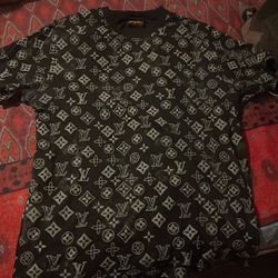 Louis Vuitton T Shirt 
