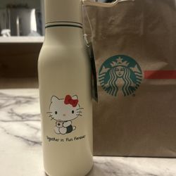 Hello Kitty Starbucks