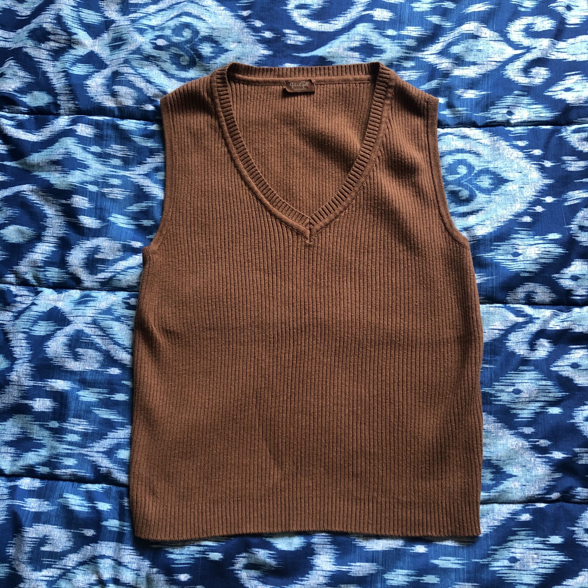brandy melville / john galt brown sweater vest / top