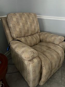 Power Lift Recliner Chair