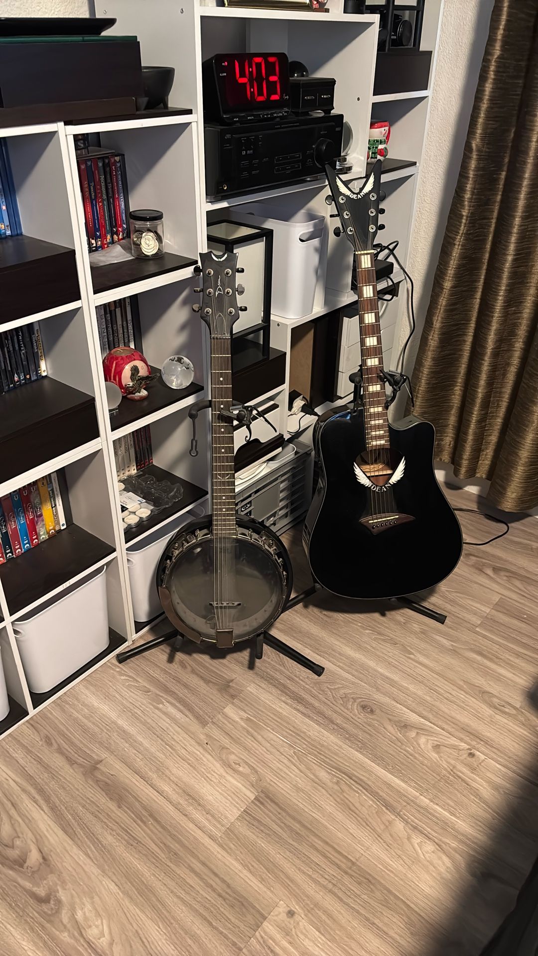 Set Of Guitars Sold Together Or Separate 200 A Piece