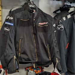Motorcycle protective jacket Joe rocket brand new . Available in different sizes