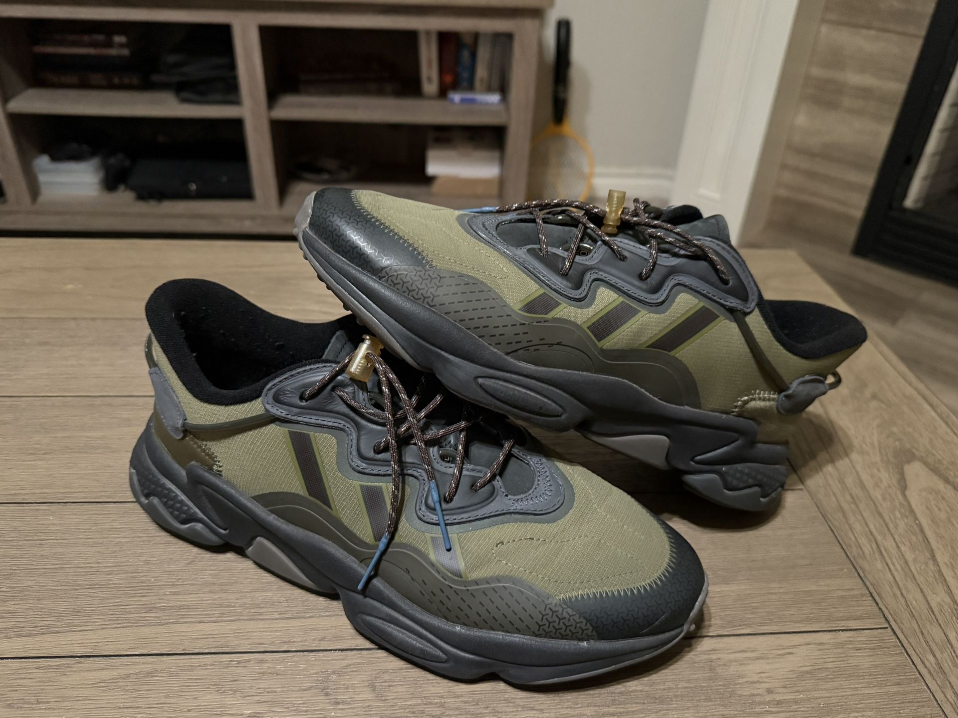 Men’s Adidas Originals Ozweego Sz 11.5