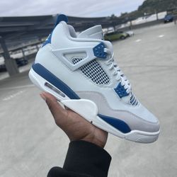 Jordan 4 Military Blue 