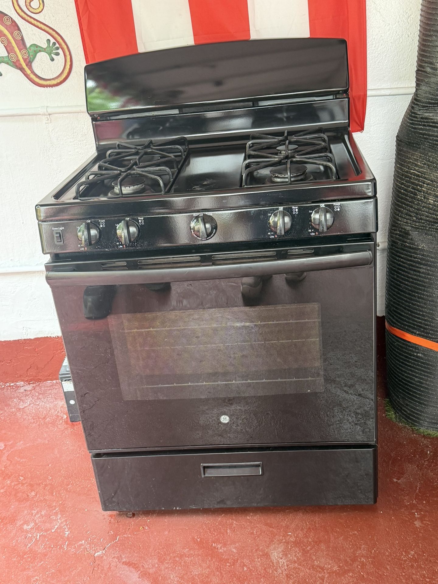 This Is A Nice Gas Stove Everything Works Great