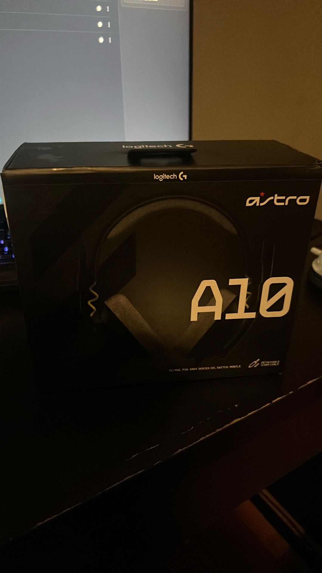 ASTRO 10 GAMING HEADPHONES (Read Description)
