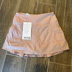 Lululemon dusty pink athletic skirt size 2/ XXS