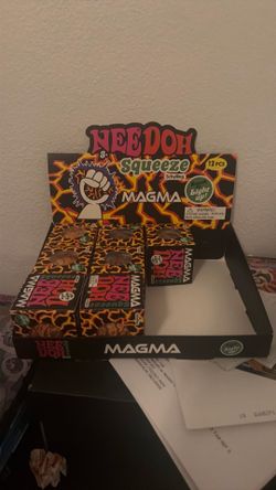 NeeDoh Magma LIGHTS WORK Ultra Rare Discontinued