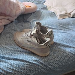 Puma Women's Shoes 7 1/2 