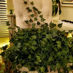 Bundle of Artificial Ivy Vine Garlands