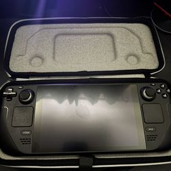 Steam Deck 512GB LCD – Handheld Gaming PC