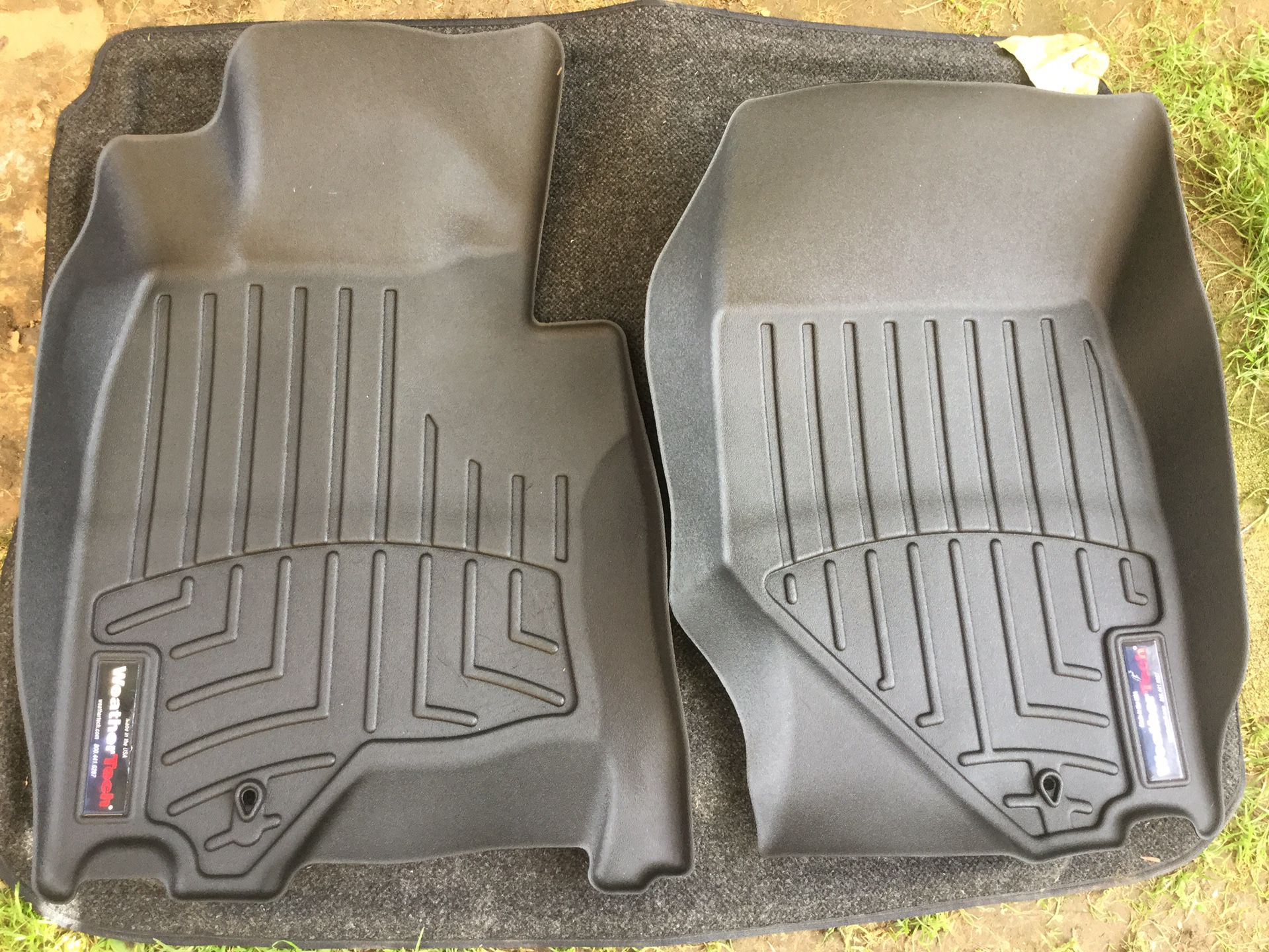 WeatherTech Floor Liners for a Infiniti G35, G37