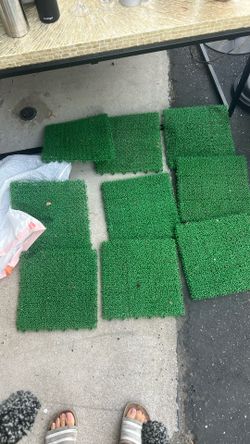 6 Pieces Of Turf 