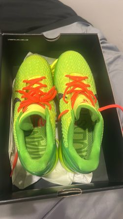 Kobe Grinch shoes men’s