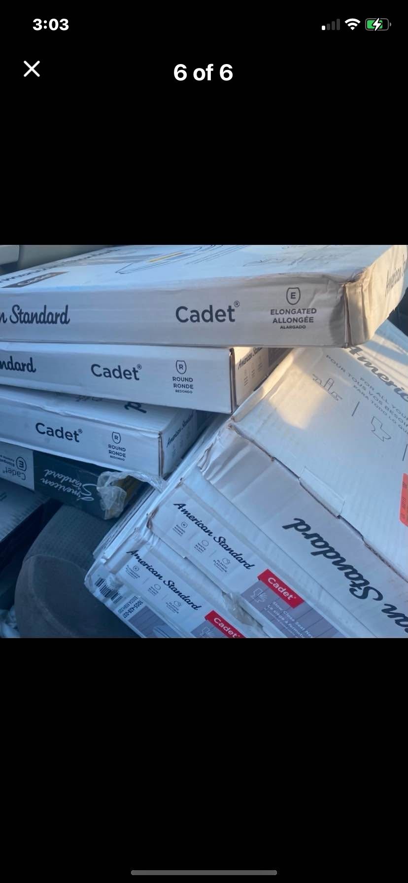 NIB Toilet Seats Round Available