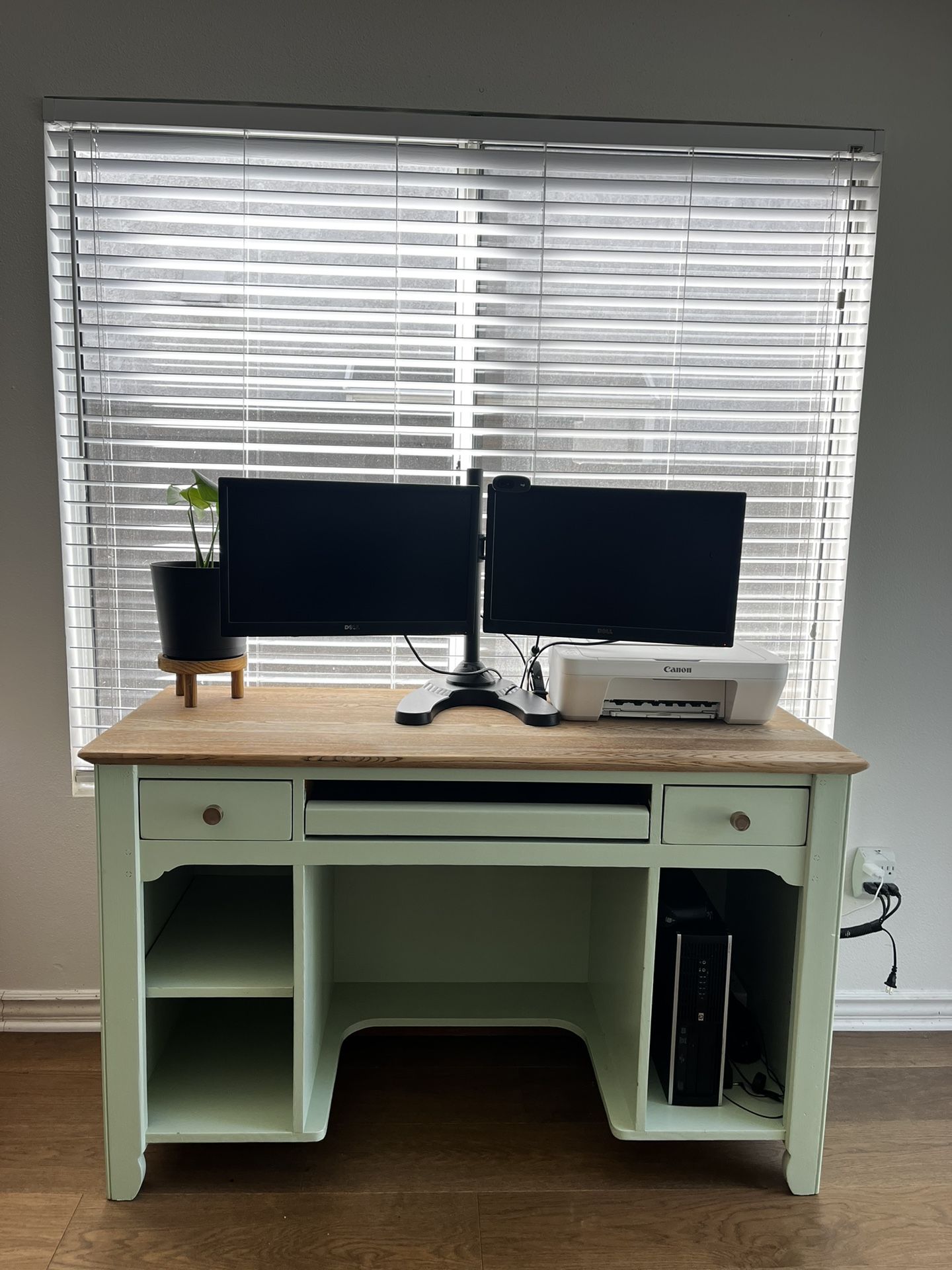 Thomasville Solid Wood Desk 