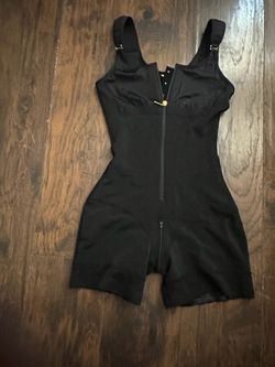 Faja levanta glúteos talla m