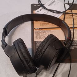 Sony MDR-ZX100 wired Stereo Headphones