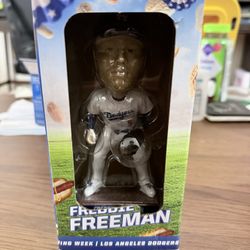 Freddie Freeman Bobble Head  