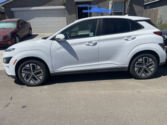 2022 Hyundai Kona EV