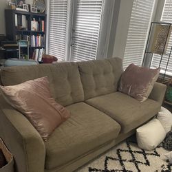 62” sofa In tan / Taupe Color