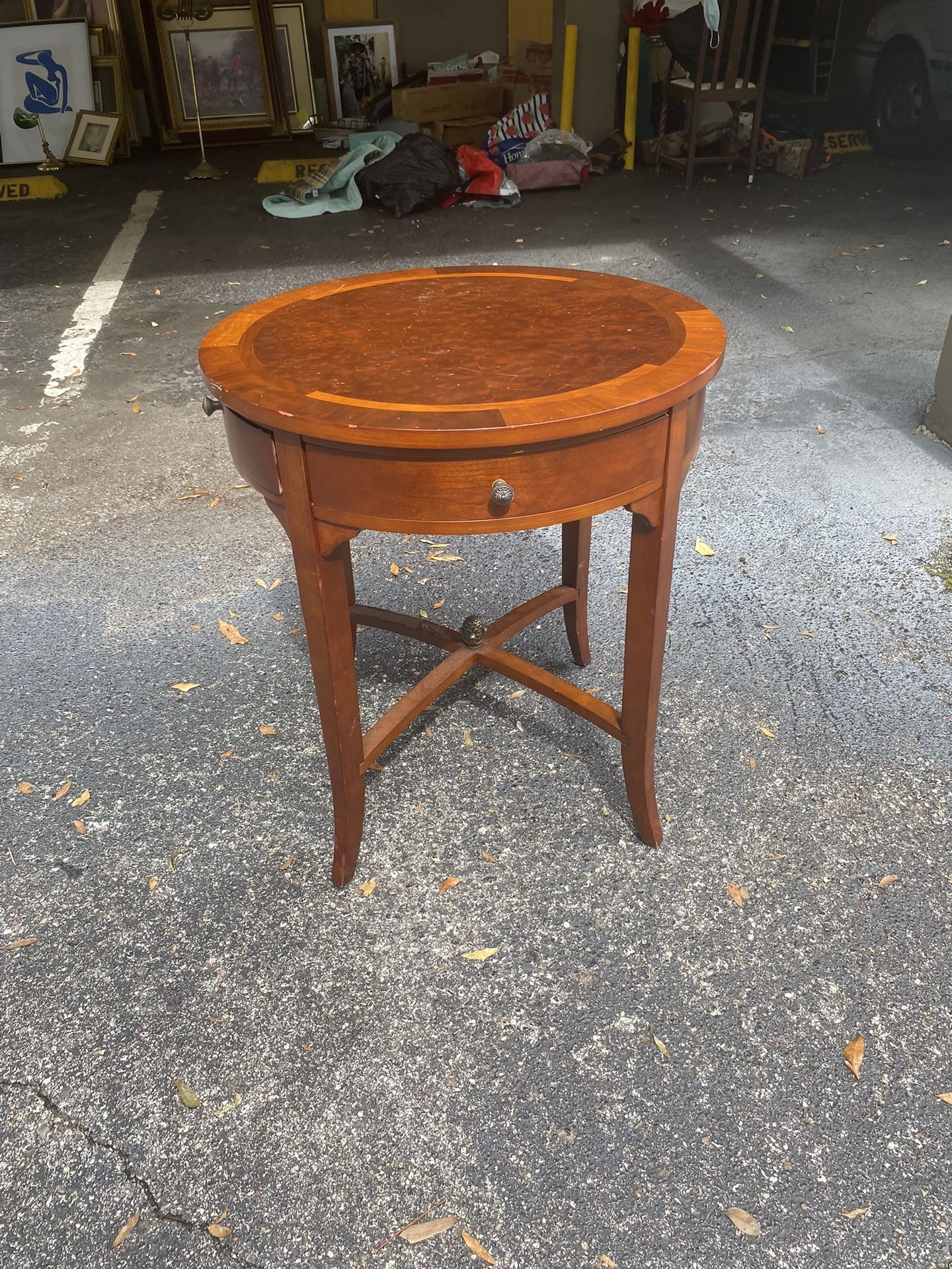 Bombay Company Round Sitting / Side Table