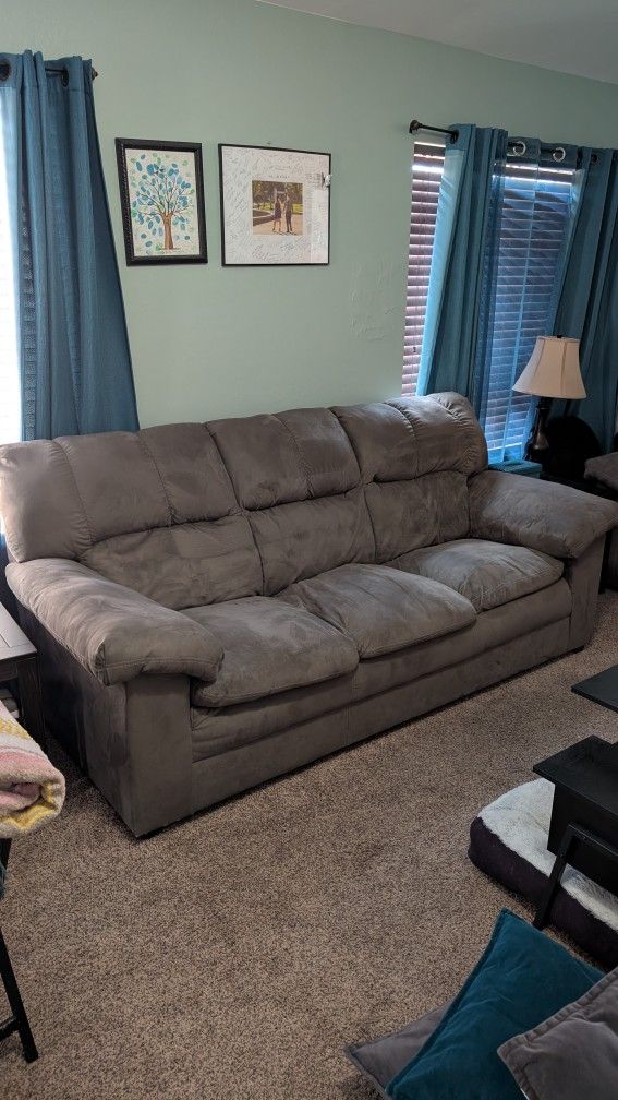 Couch/Sofa Two Piece Set