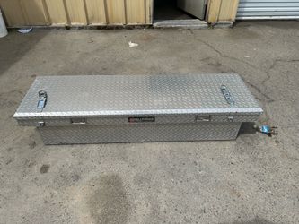 Lund Challenger series truck tool box