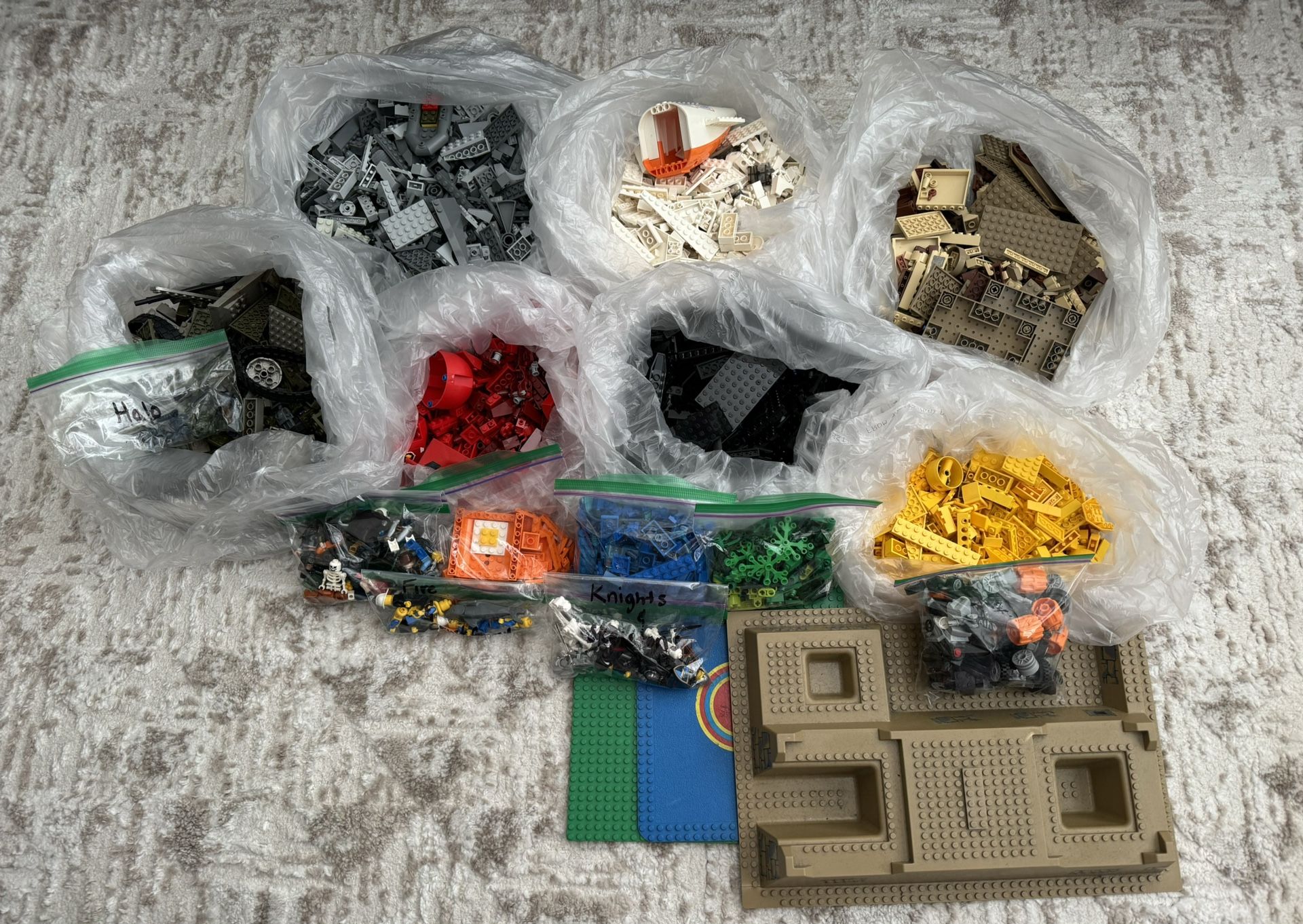 Assorted LEGO’S