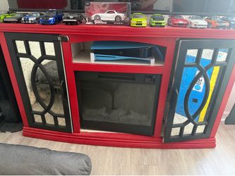 Entertainment center