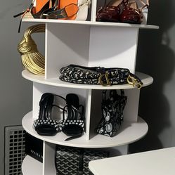 Shoe/purse rotating rack