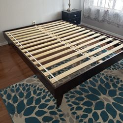 Wood Queen Bed Frame 