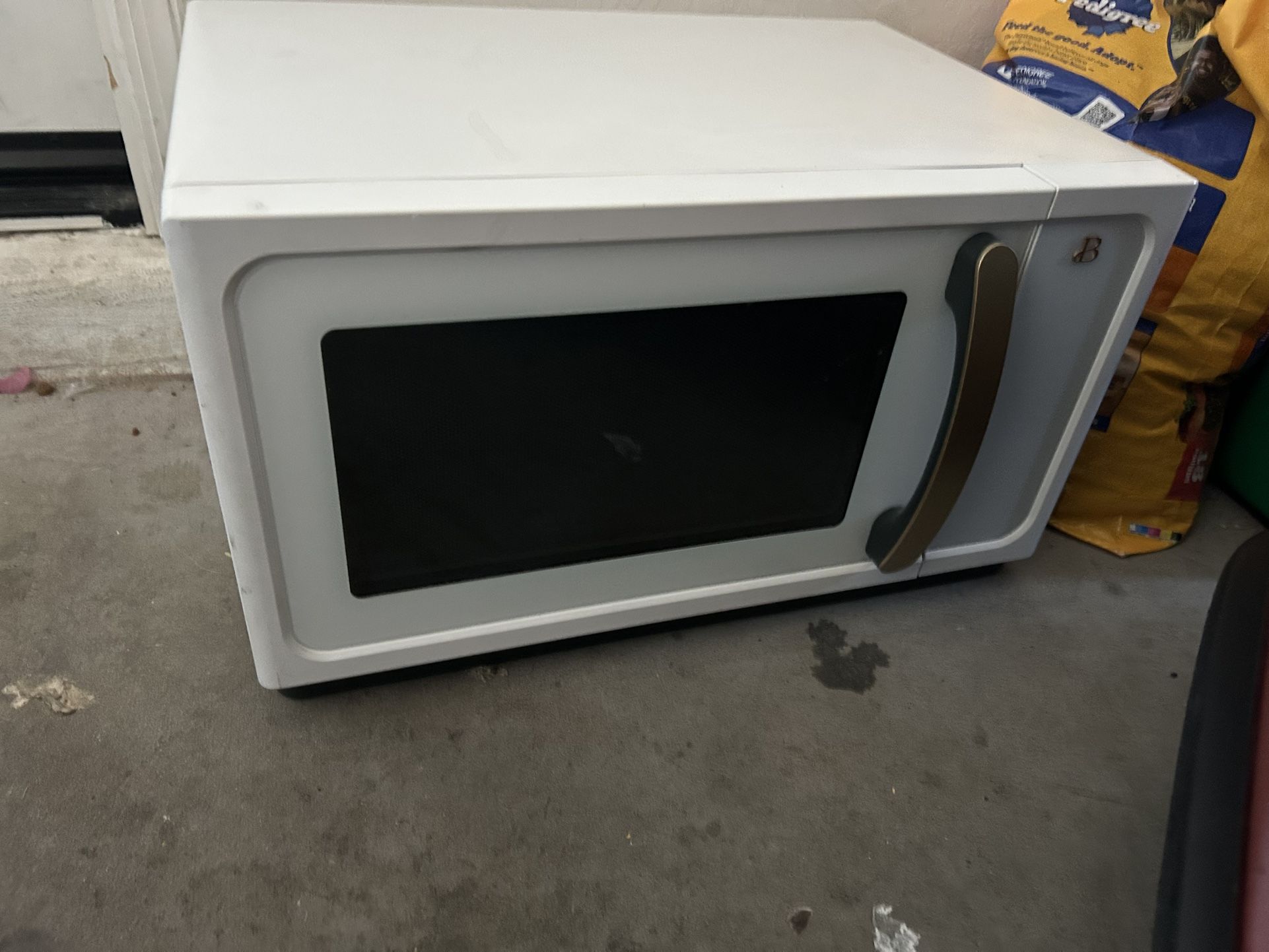 Microwave