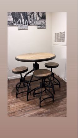 Kitchen table