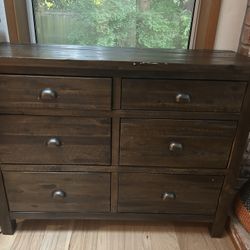 Small Dresser/Console FREE