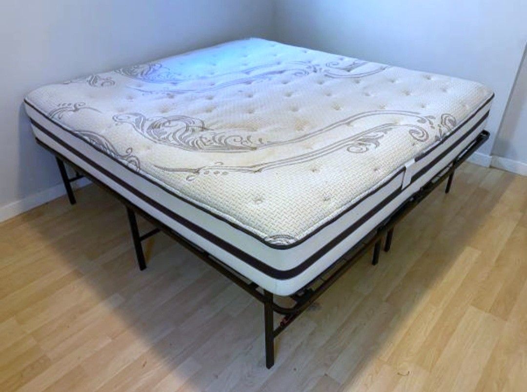 King Simmons Beautyrest Mattress and Zinus Smart Bed Frame