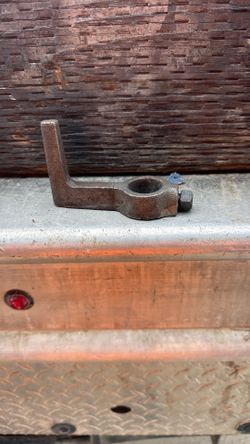 Concrete screed pins