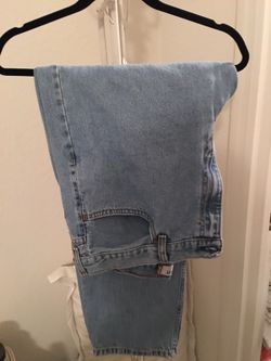 MENS 550 LEVIS JEANS 40x32