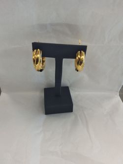 Hoop earrings 18k 9.1grams