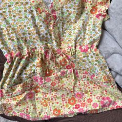 Small Medium Scrub Top