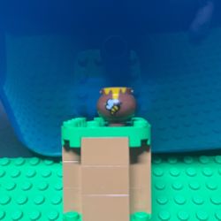 LEGO MINIFIGURE HONEY POT Minifig Utensil Dripping Bee Pattern