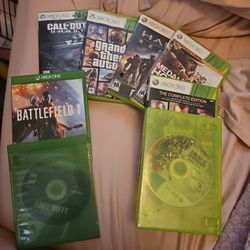 Xbox one with games,storage,headset