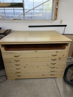 Heavy-Duty Flat-File Workbench with 7 Drawers