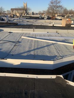 Roof. Siding. Capping