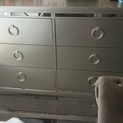 Silver  3 Piece Dresser Set