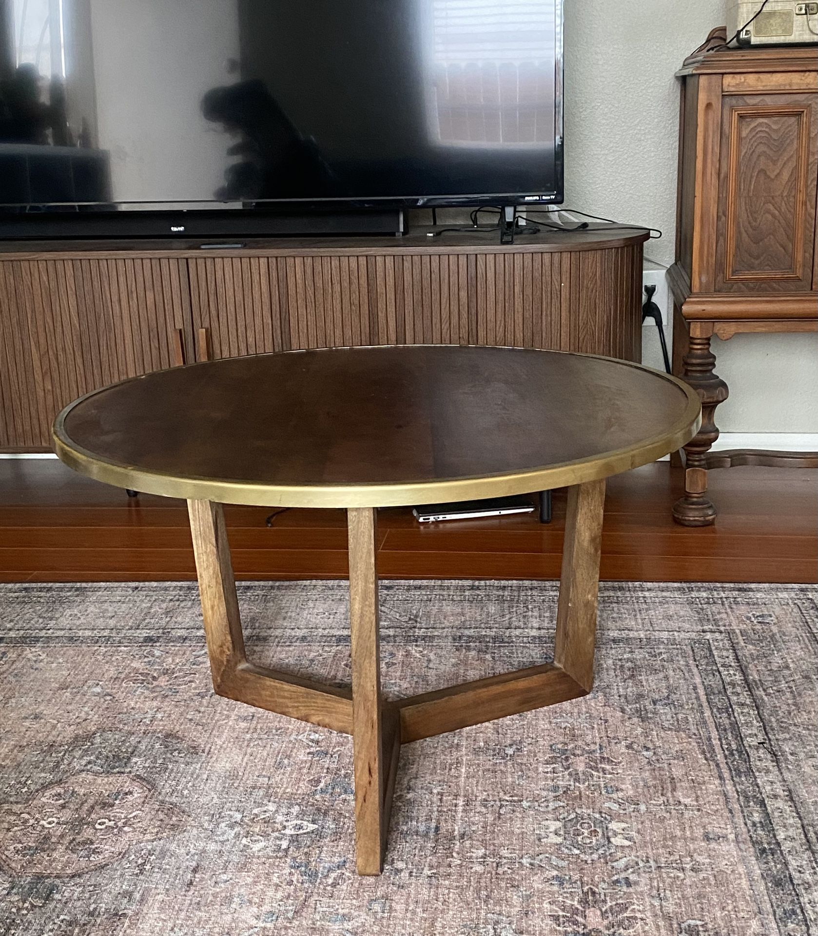 Round Coffee Table