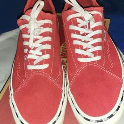 Vans Diamo Ni Size 10.5 