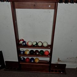 Pool Rack And Balls