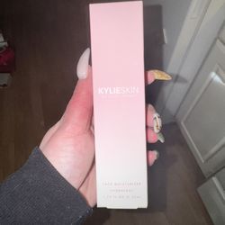 Face Moisturizer 