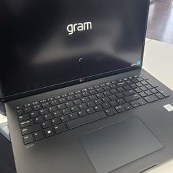 LG GRAM 17IN LAPTOP 
